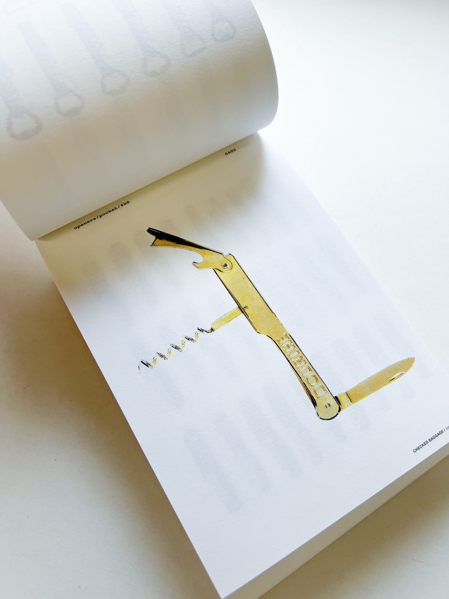 Checked Baggage [2nd and last edition] / Christien Meindertsma