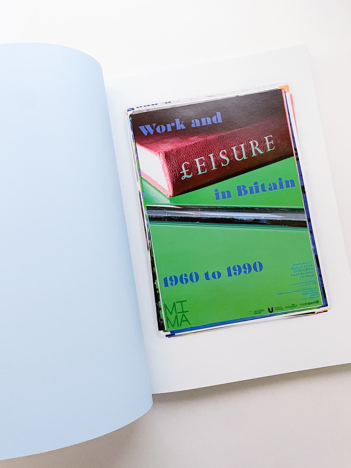 PHANTOM AMBITION / Ryan Gander