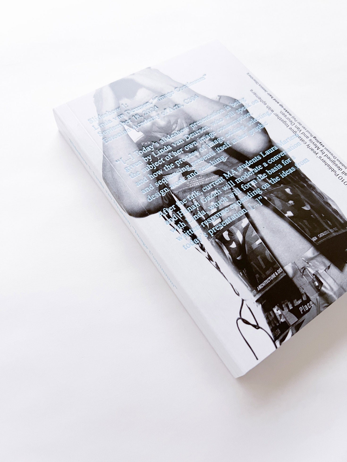 Image Continuum（和訳原稿付）/ Linda van Deursen