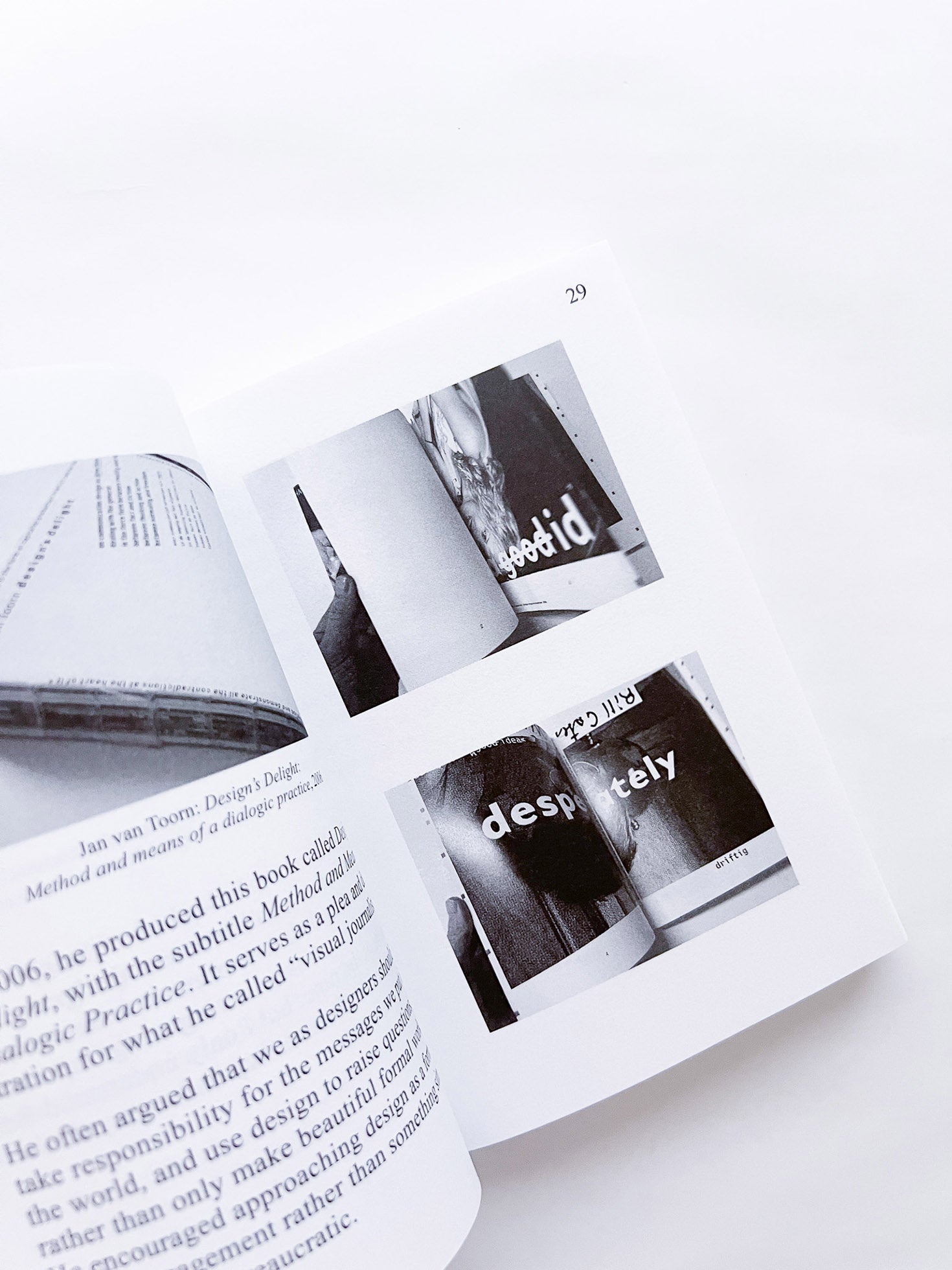 Image Continuum（和訳原稿付）/ Linda van Deursen