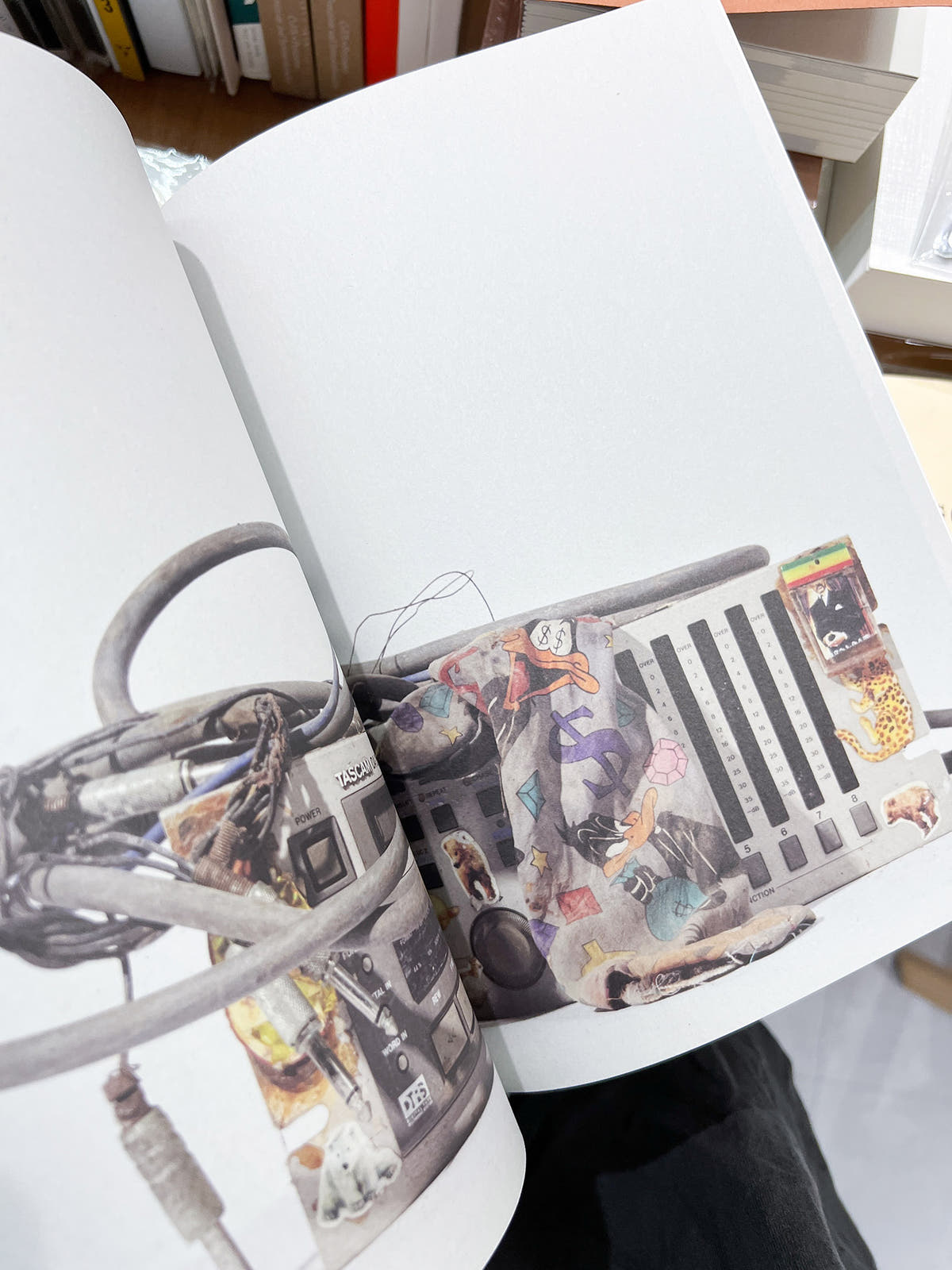 DRAIN ISSUE 01