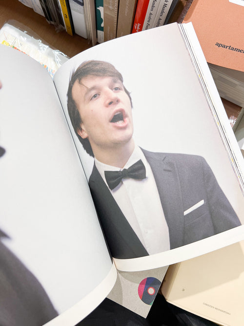 TAKE ME (I'M YOURS) / Christian Boltanski, Hans Ulrich Obrist