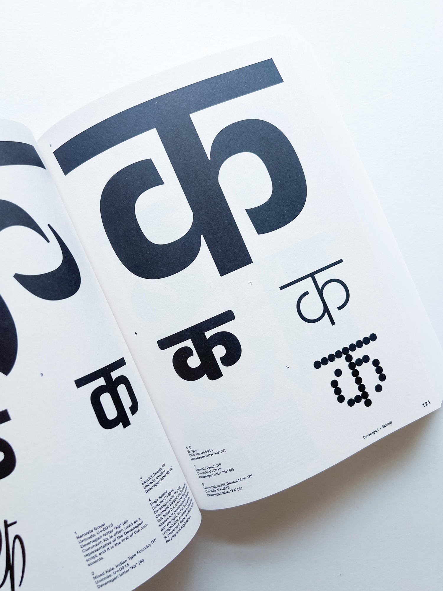 Graphic Languages—A Visual Guide to the World’s Writing Systems