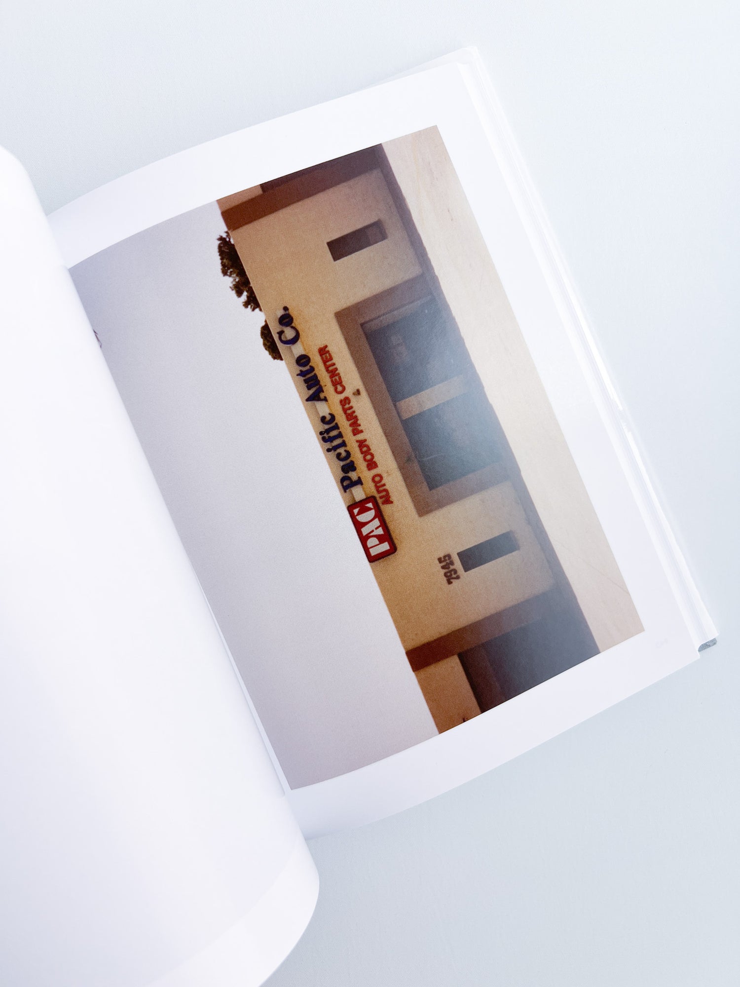 The Los Angeles Photographs / Peter Cain