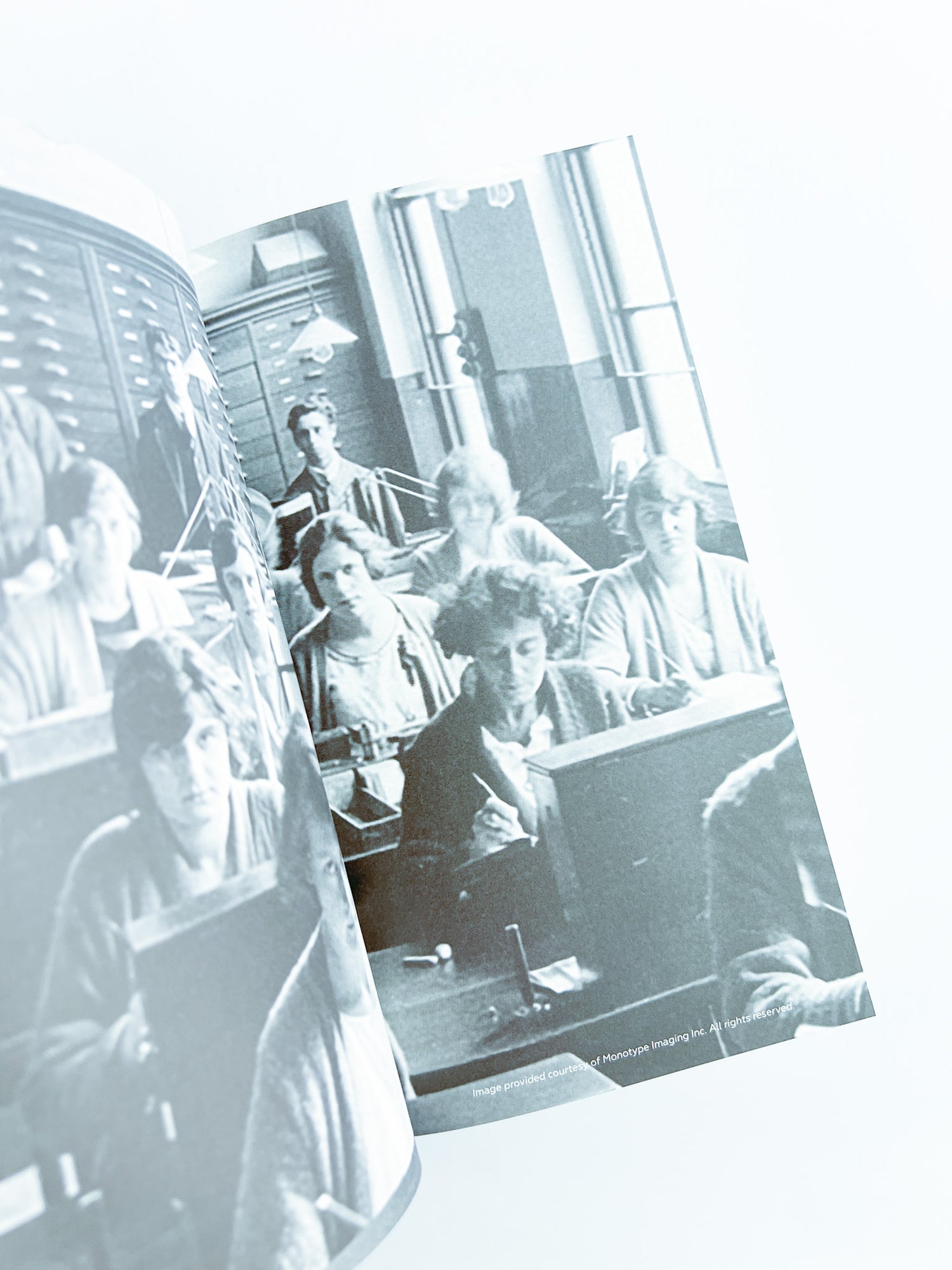 How Many Female Type Designers Do You Know?: I Know Many and Talked to Some! / Yulia Popova [THIRD EDITION]