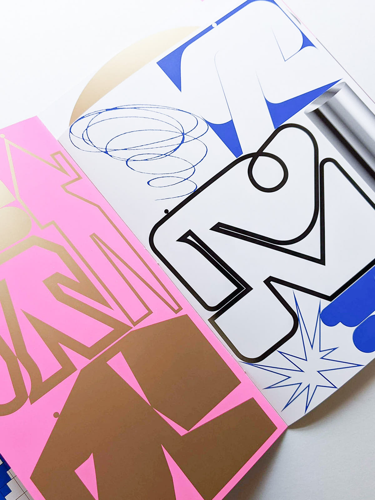 HUM人N ZINE / Shun Sasaki