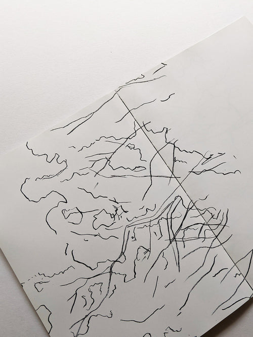 Seeing Itself－見えないものを見る / Takashi Homma