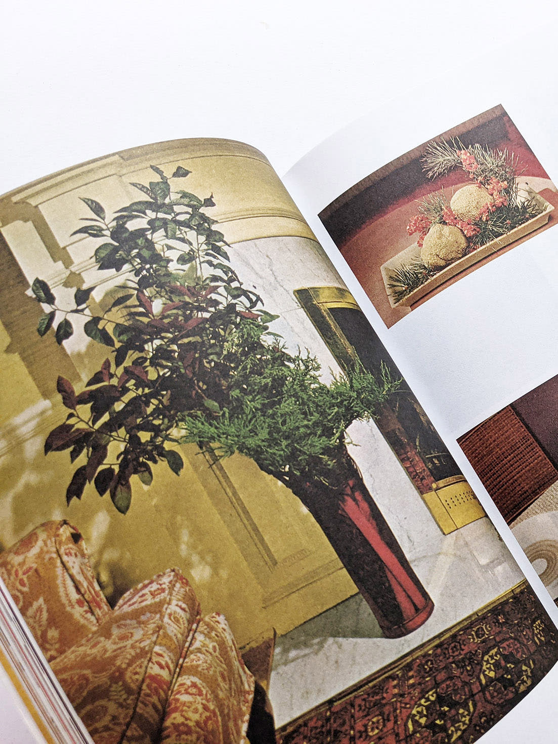 ARRANGING FLOWER ARRANGING by Andrea Salerno, Yeliz Secerli [SECOND PRINTING]