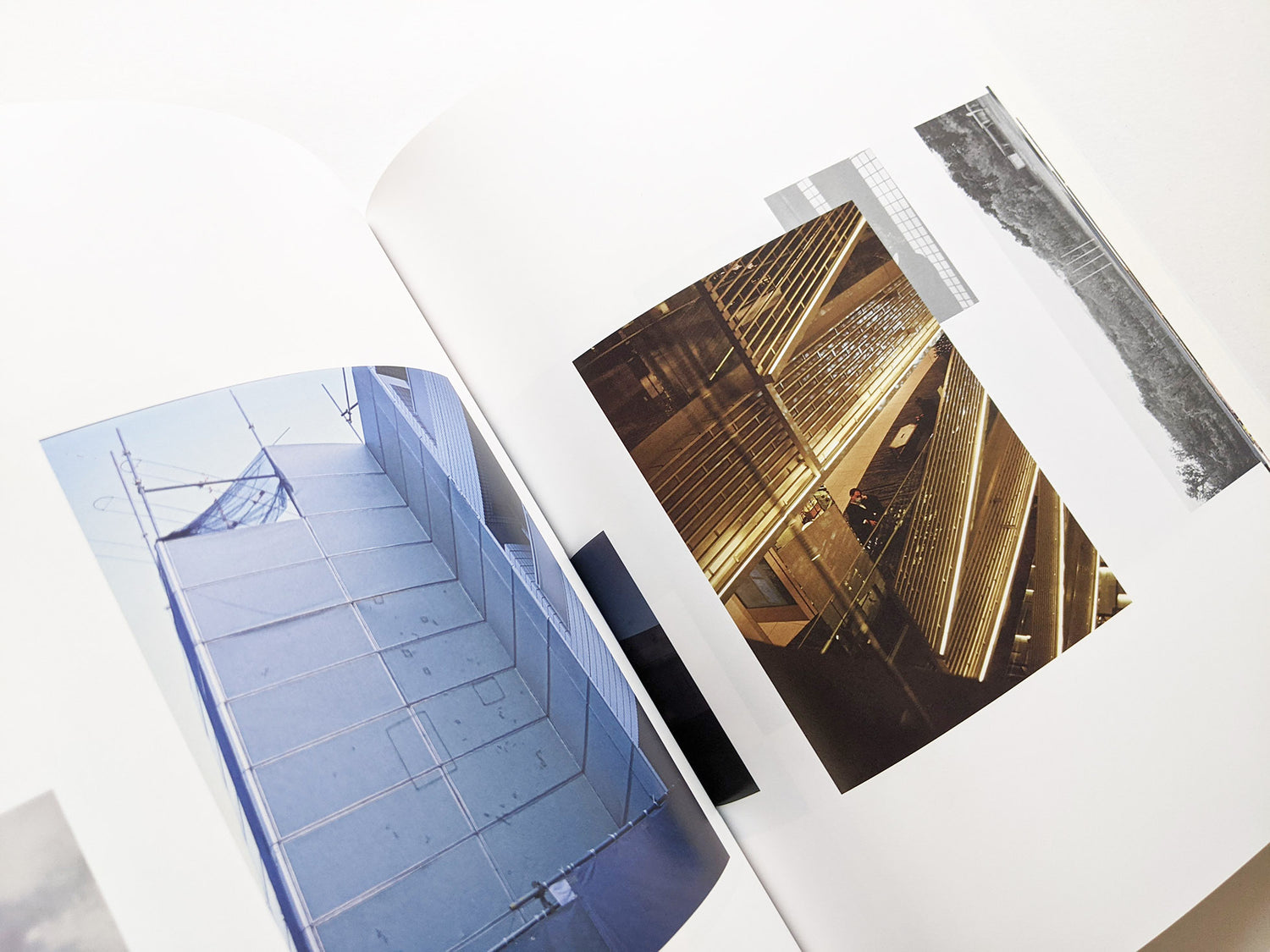 DEVENIR / Takuroh Toyama [SIGNED]