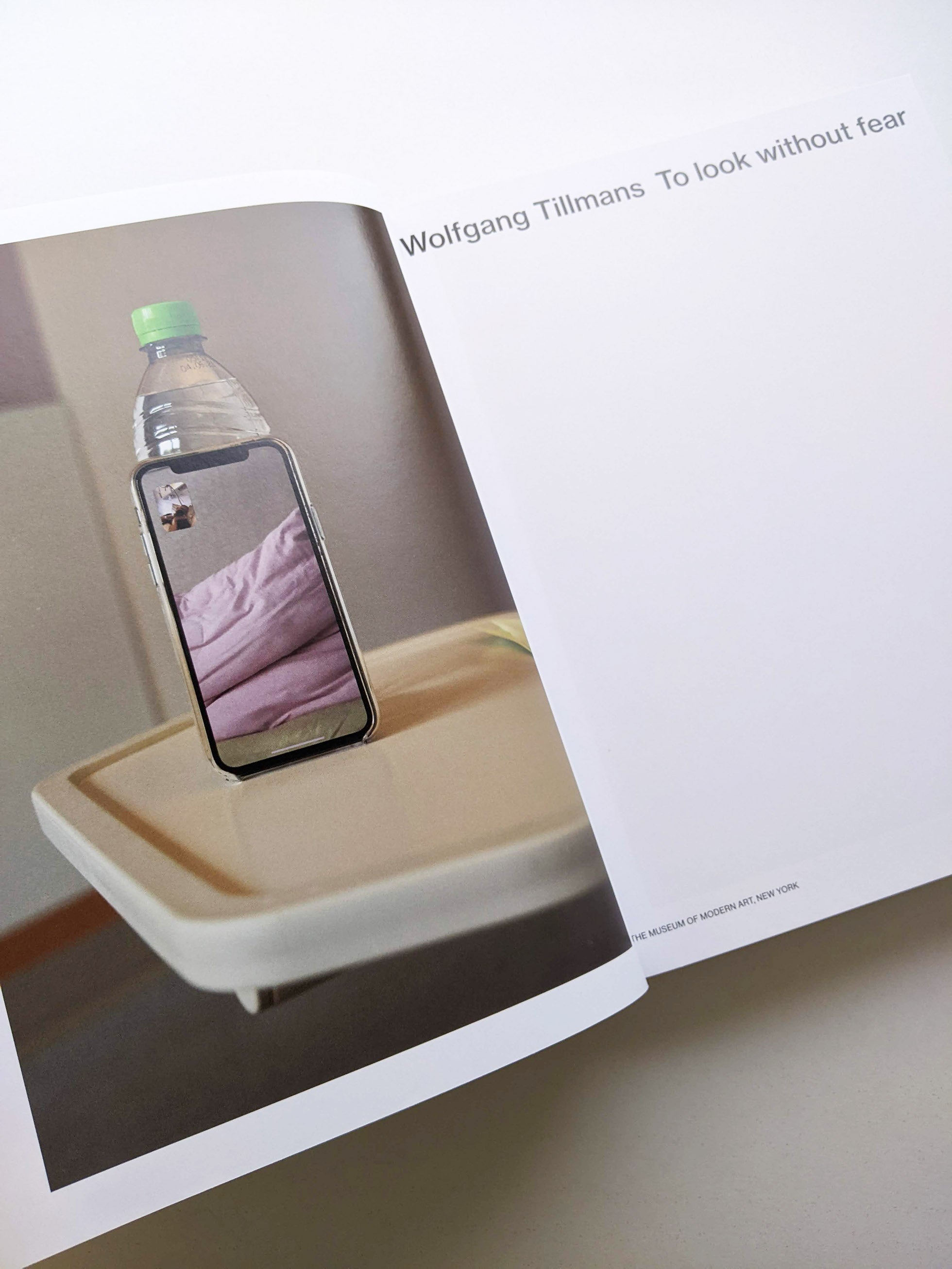 TO LOOK WITHOUT FEAR / Wolfgang Tillmans - 本屋青旗 Ao-Hata Bookstore