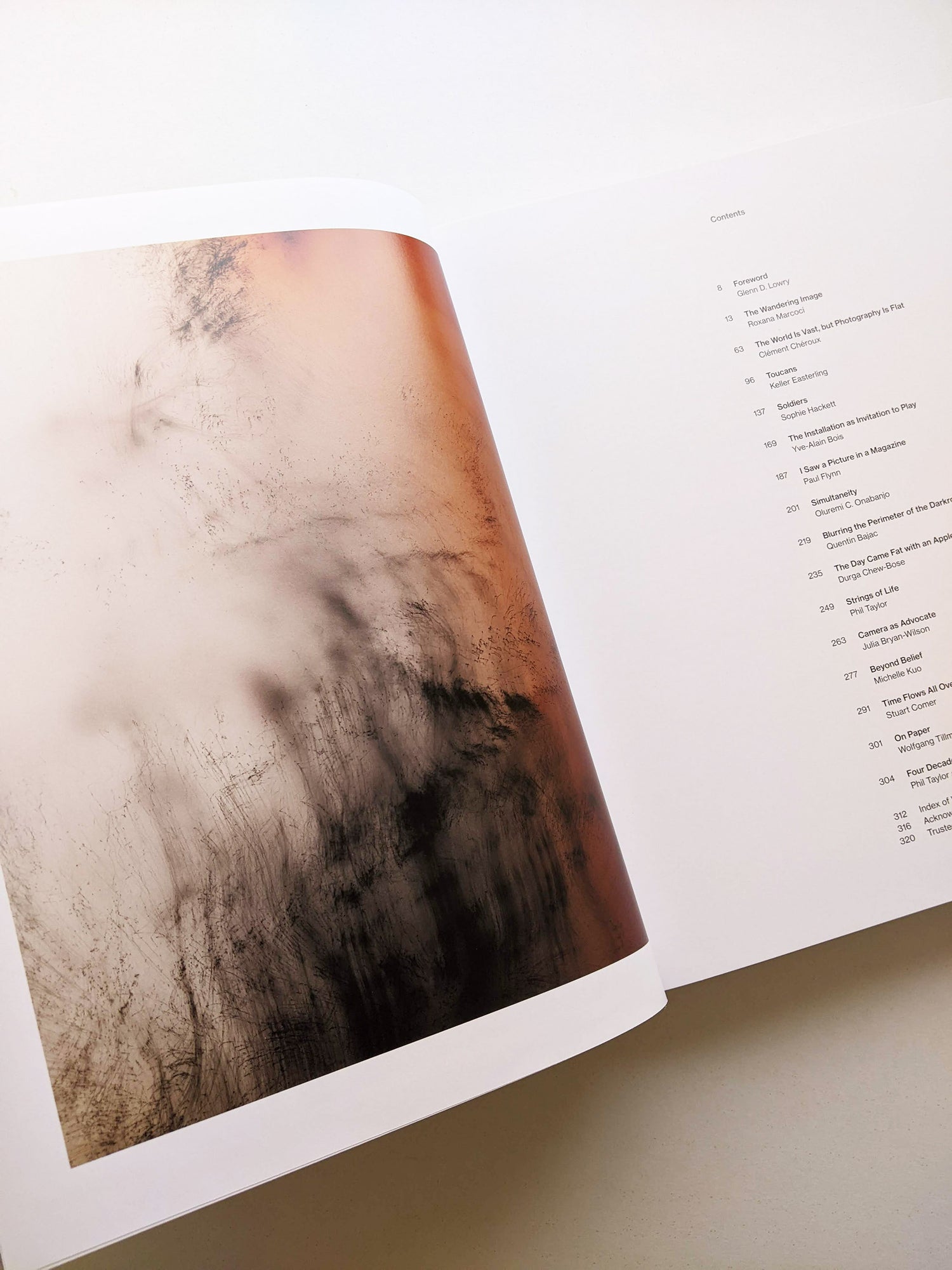 TO LOOK WITHOUT FEAR / Wolfgang Tillmans