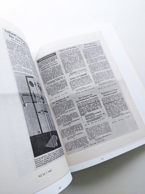 DIE KASSETTENKATALOGE DES STÄDTISCHEN MUSEUMS MÖNCHENGLADBACH