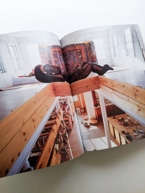 Donald Judd Spaces / Donald Judd - 本 屋 青 旗 Ao-Hata Bookstore