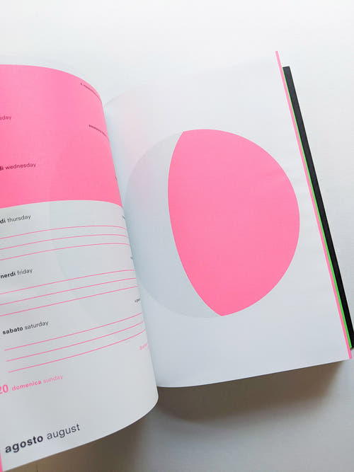 FUTURISMOON AGENDA 2023 - OFFICIAL DAILY PLANNER [LIMITED & COLLECTORS' EDITION]
