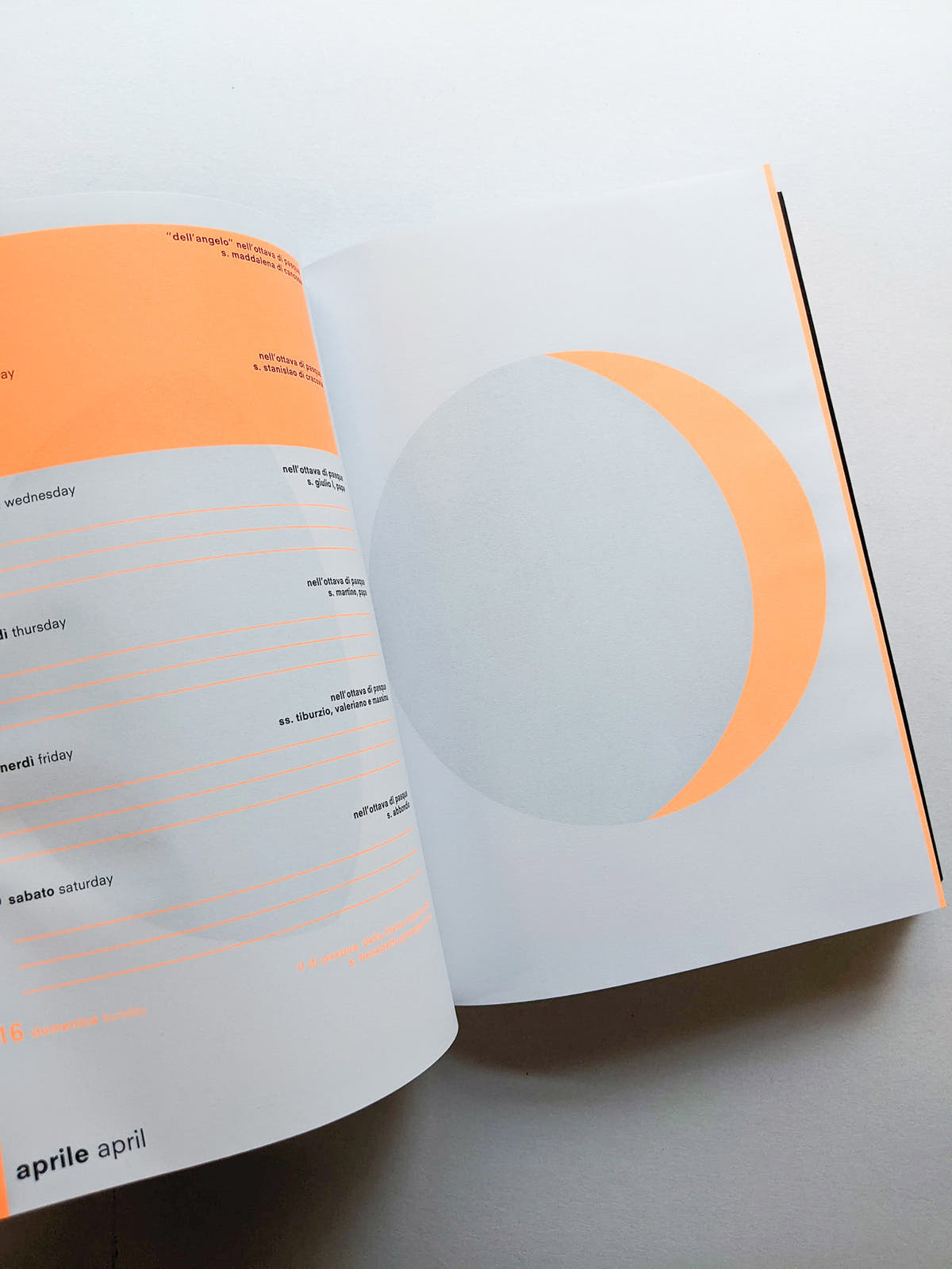 FUTURISMOON AGENDA 2023 - OFFICIAL DAILY PLANNER [LIMITED & COLLECTORS' EDITION]