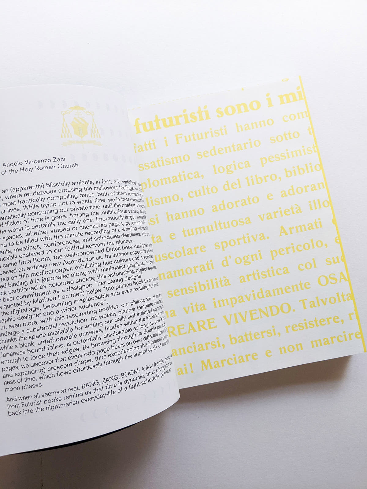 FUTURISMOON AGENDA 2023 - OFFICIAL DAILY PLANNER [LIMITED & COLLECTORS' EDITION]