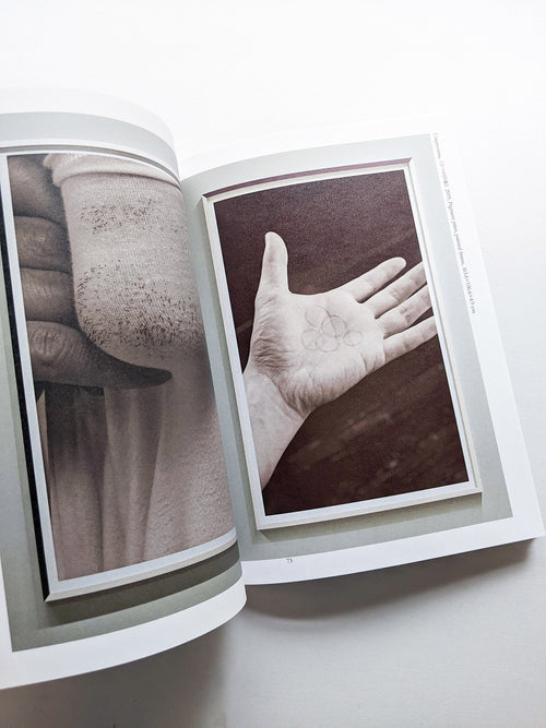 Find Your Verb / Isoya Hirofumi [SIGNED]