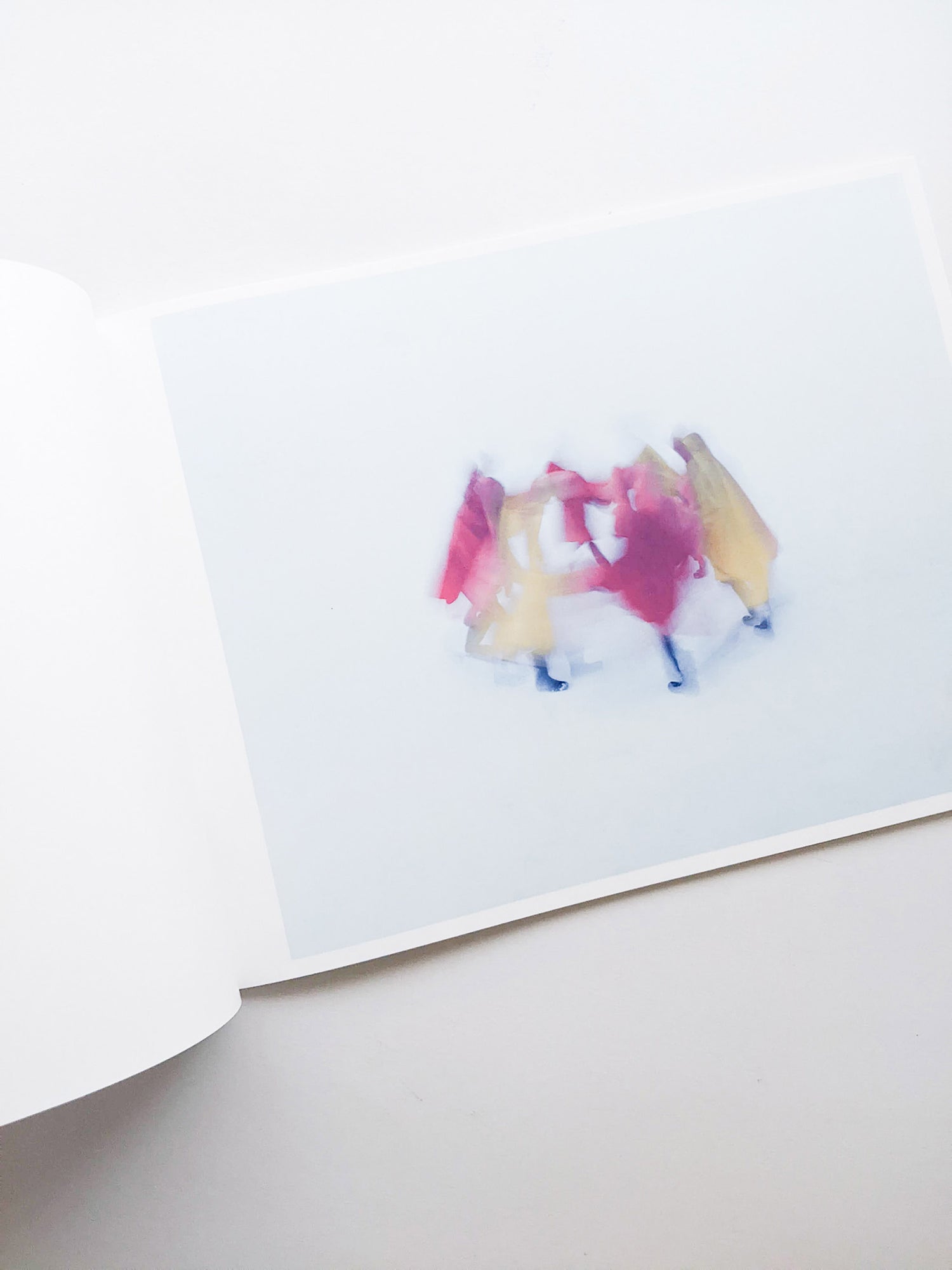 Assembly snow / Osamu Yokonami