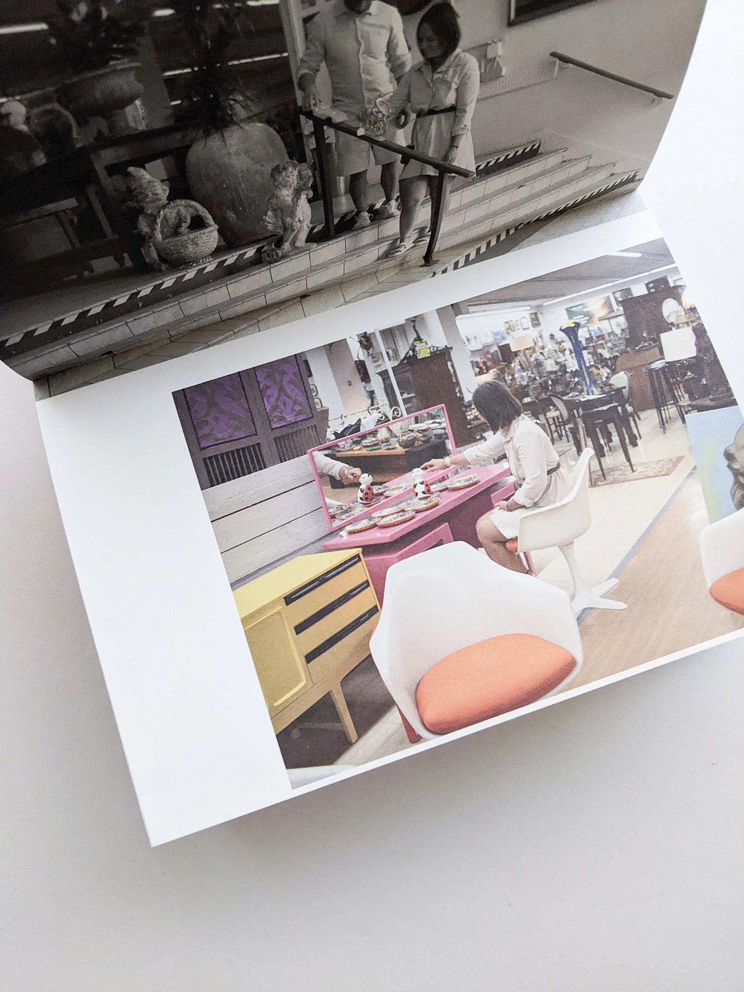 バナナジャムの瓶の蓋が開かなかったので、お母さんが別のバナナジャムに替えてくれて、お父さんに瓶の蓋を開けてもらって、みんなでクレープにバナナジャムをつけて食べました。 / 中山和也