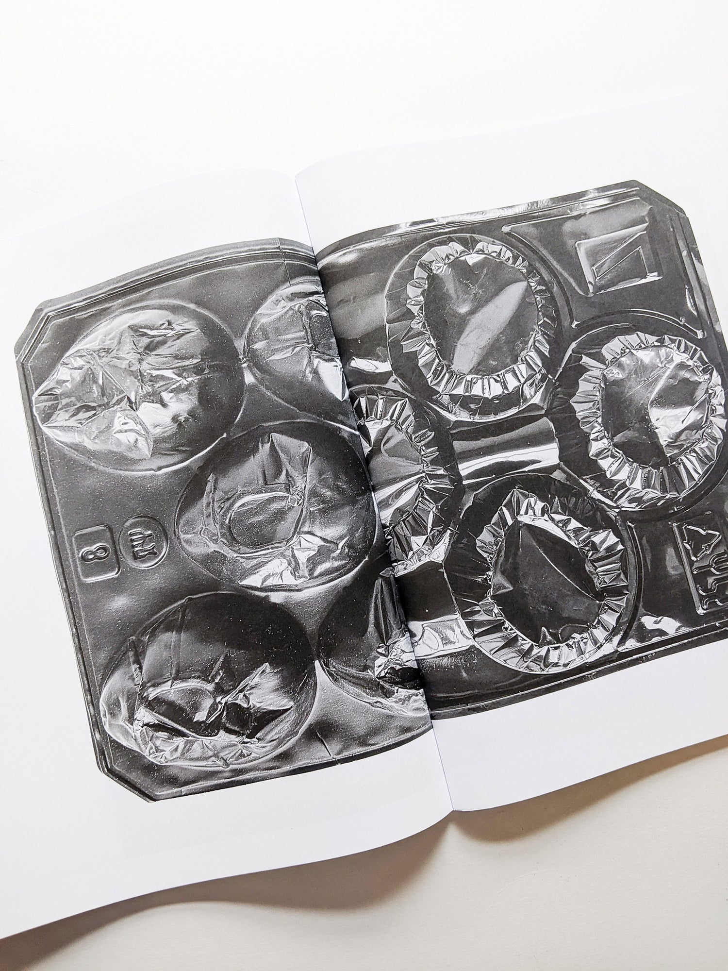 Exosphere / Batia Suter