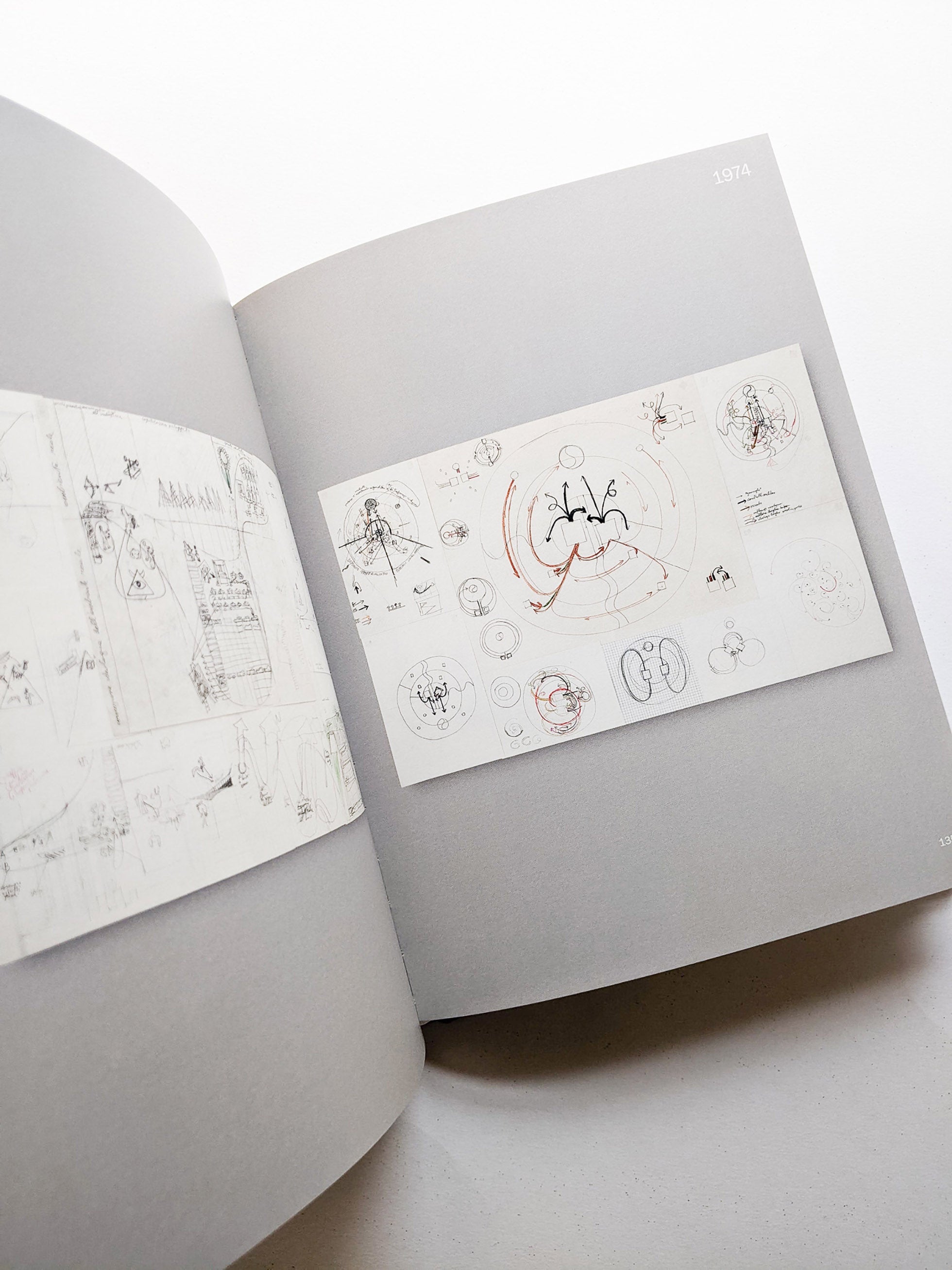 ENZO MARI: DRAWINGS / Enzo Mari - 本屋青旗 Ao-Hata Bookstore