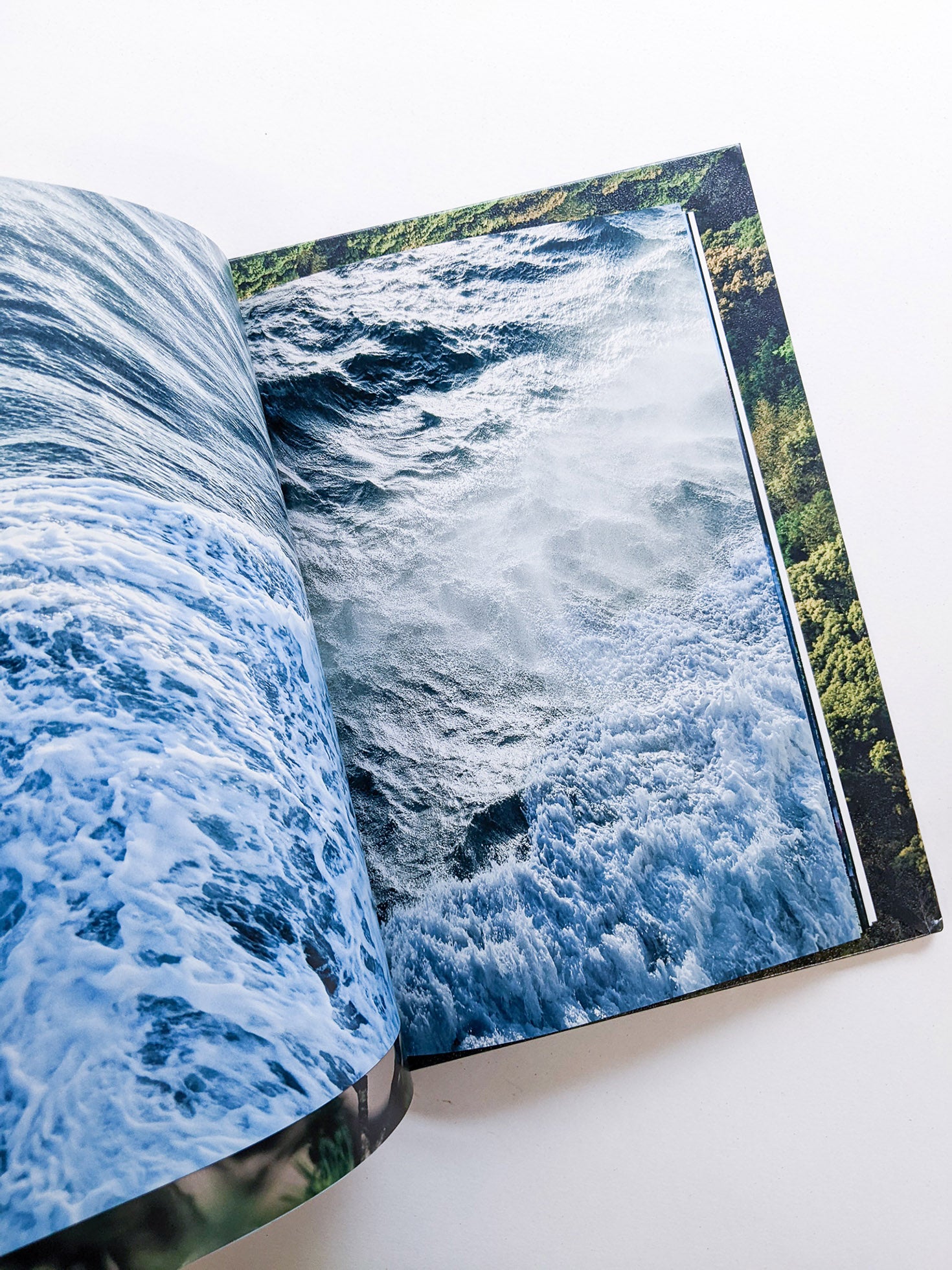 WARP AND WOOF / Hiroyuki Takenouchi