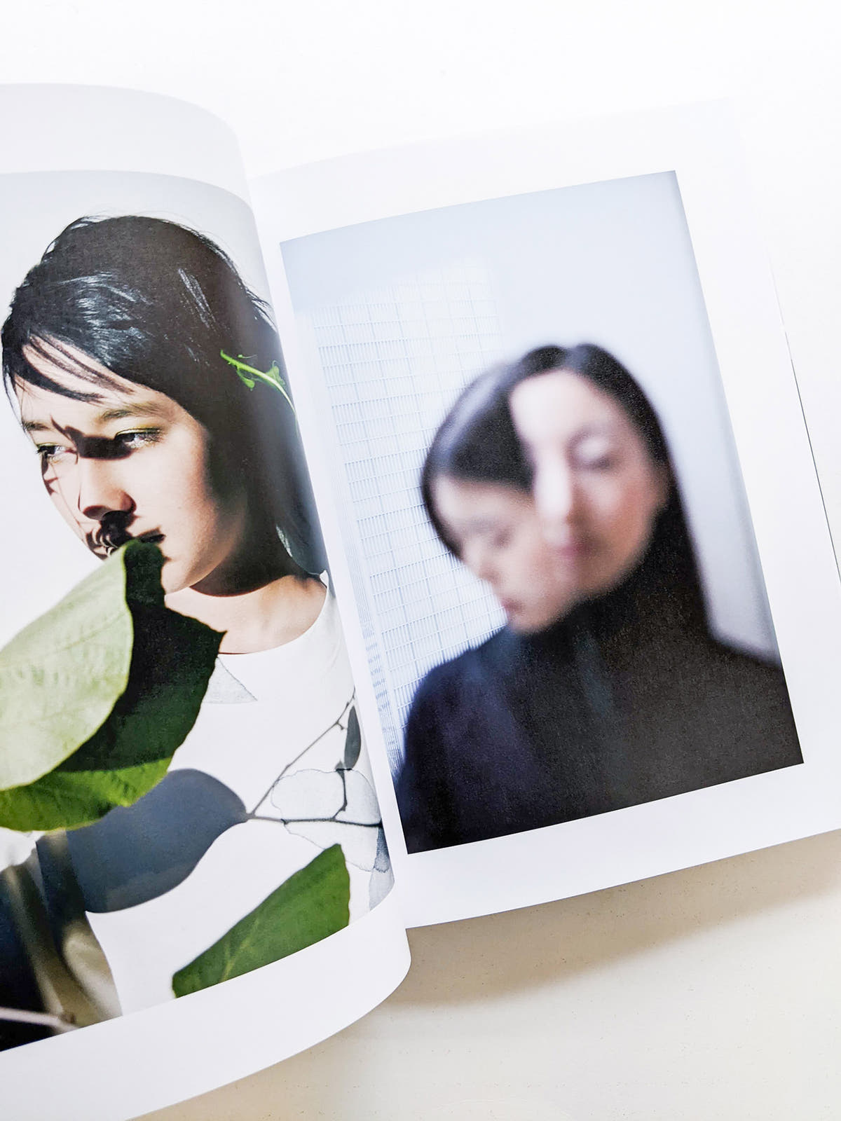 PHOSPHOR / Viviane Sassen