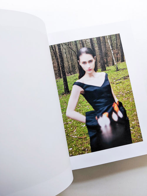 PHOSPHOR / Viviane Sassen