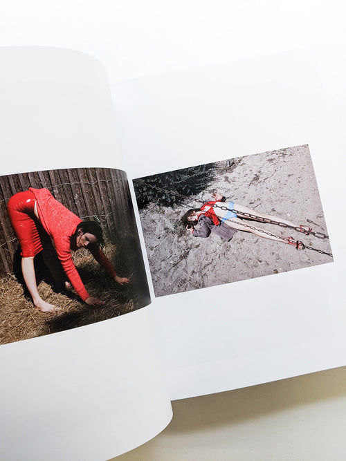 PHOSPHOR / Viviane Sassen