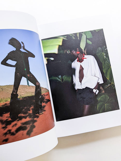 PHOSPHOR / Viviane Sassen