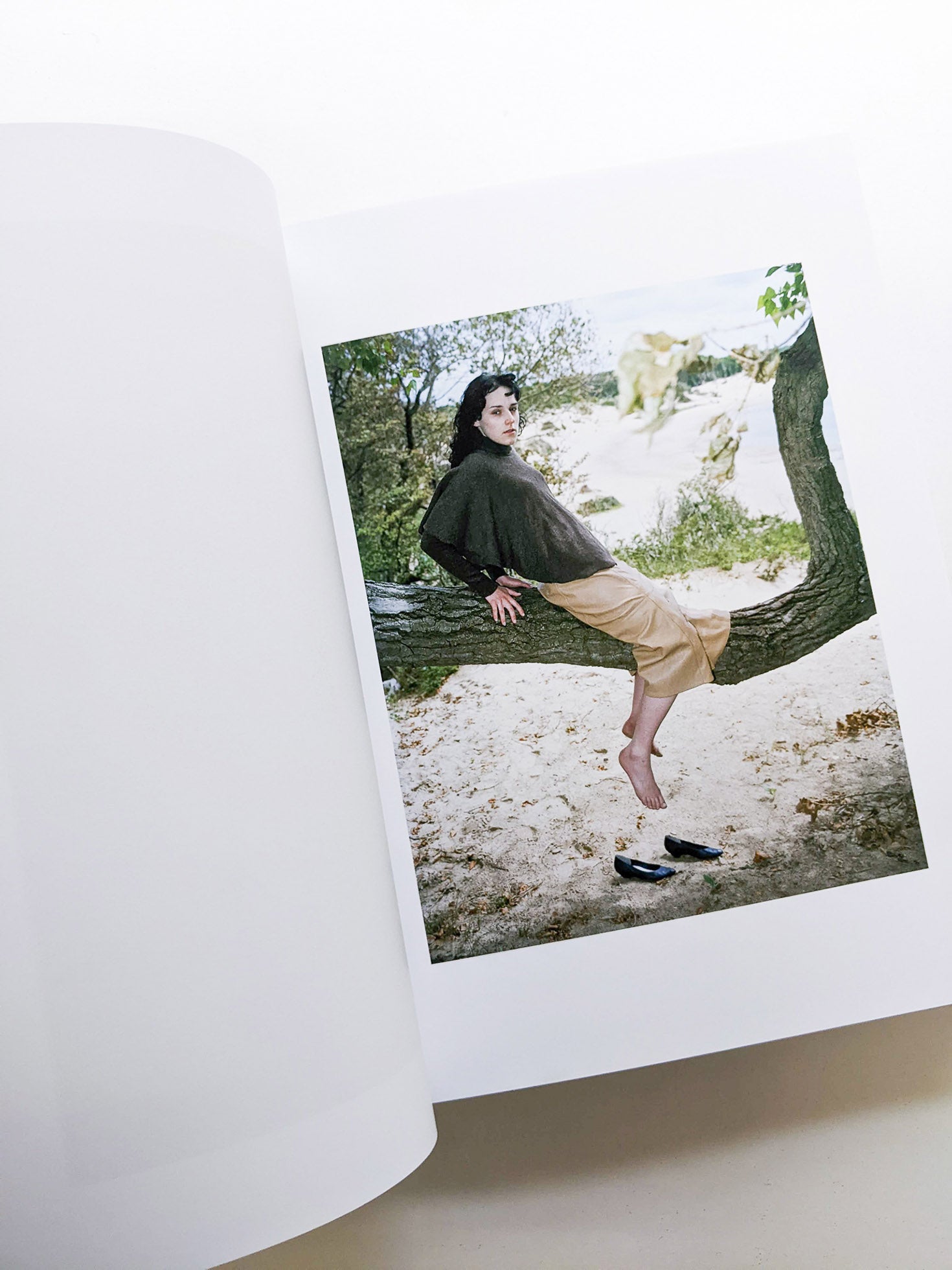 PHOSPHOR / Viviane Sassen