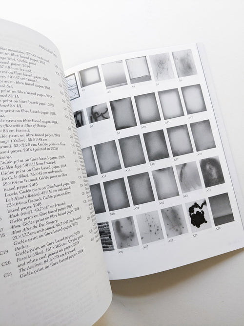 THE THIRD HAND / Marton Perlaki