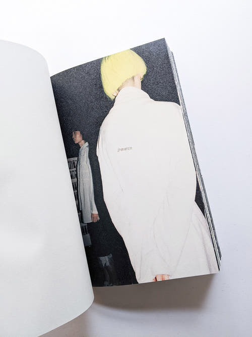 Backstage of kudos/soduk show Photographs By Fish Zhang